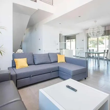 Aimar Casa Beauty La Mora Tarragona